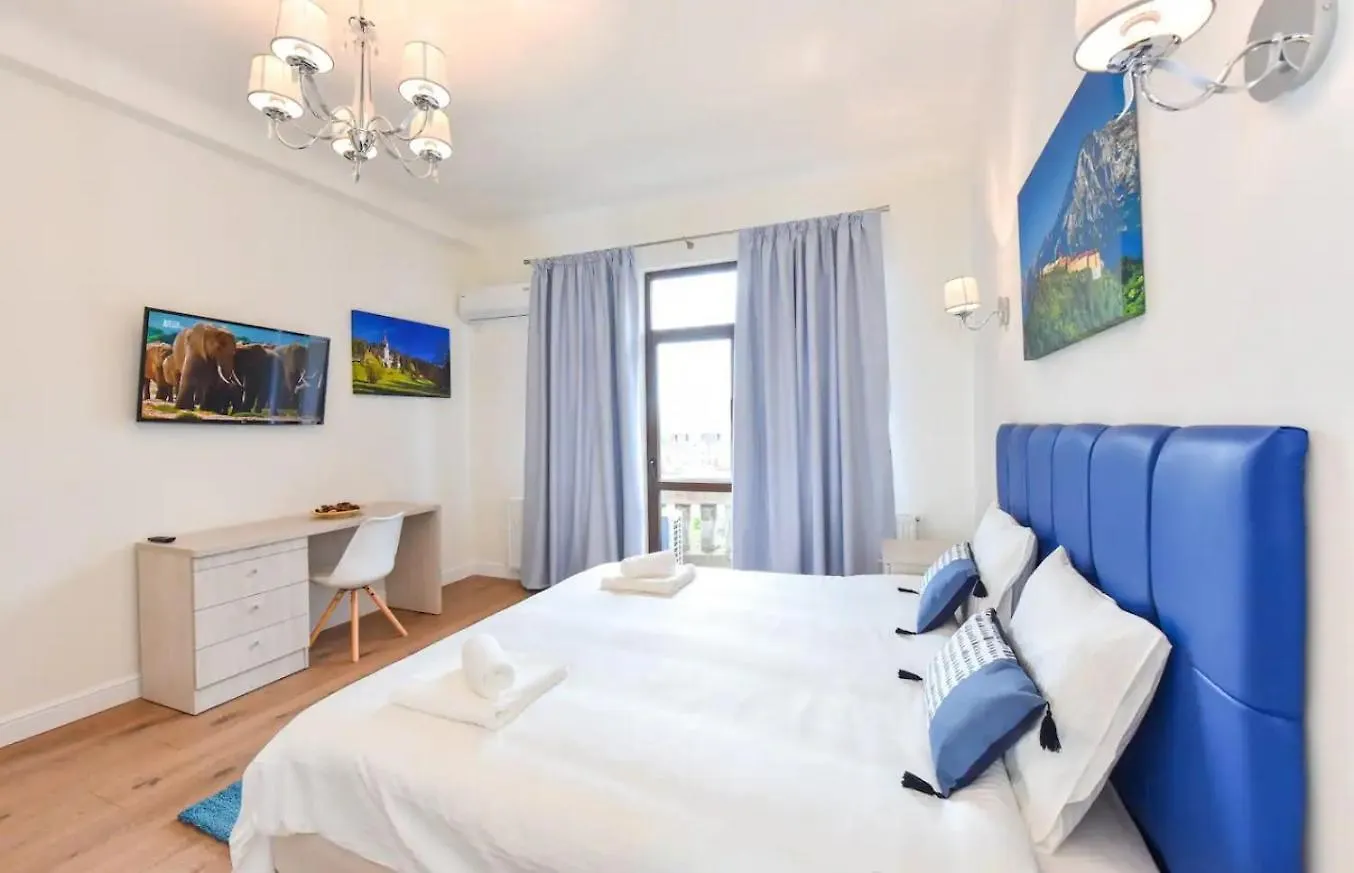Deluxe Spacious Apartment Old Town-Free Parking Bucharest